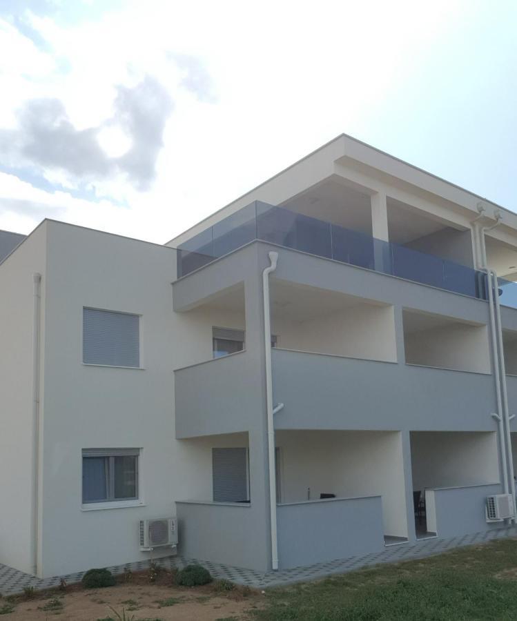 Villa Gabriel Nin Εξωτερικό φωτογραφία